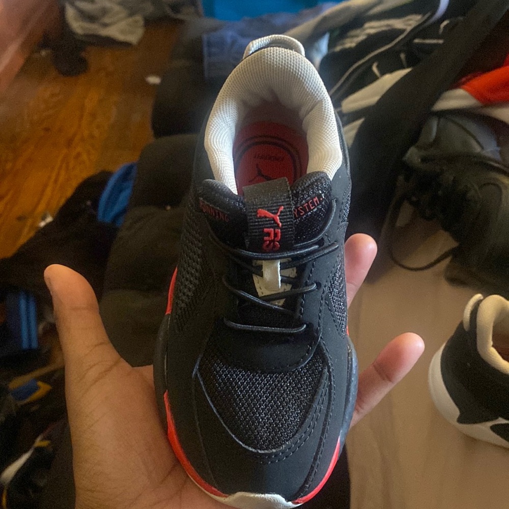 Puma sneakers